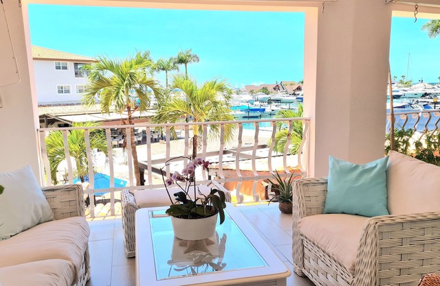 Plaza Marina Casa de Campo with Roof Tarace