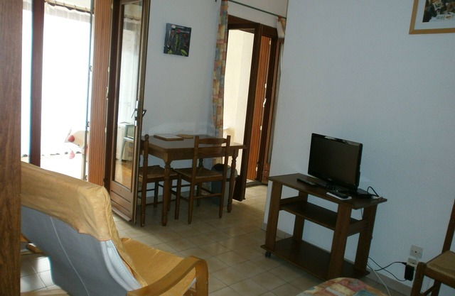 Pleasant studio with enclosed terrace in the heart of the city
