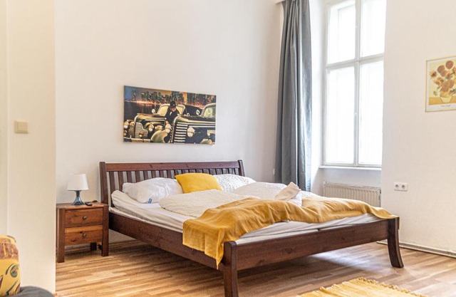 Pleasant 3BR Shared Apartment- Ideal for Longstays
