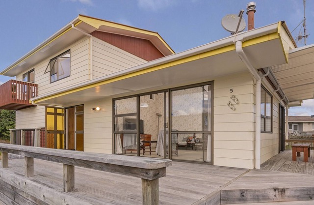 Pleasant Pauanui - Pauanui Holiday Home