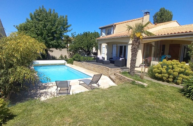 PLEASANT RENTAL HOUSE WITH SWIMMING POOL IN FOURAS-17