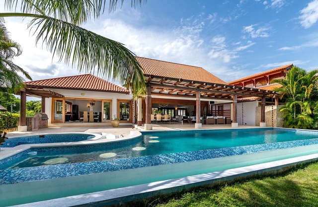 Please Inquire Before Booking – Luxury Villa