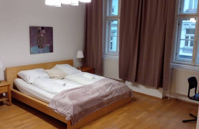 Pleasing 2BR Apt.-Perfect for Longstays