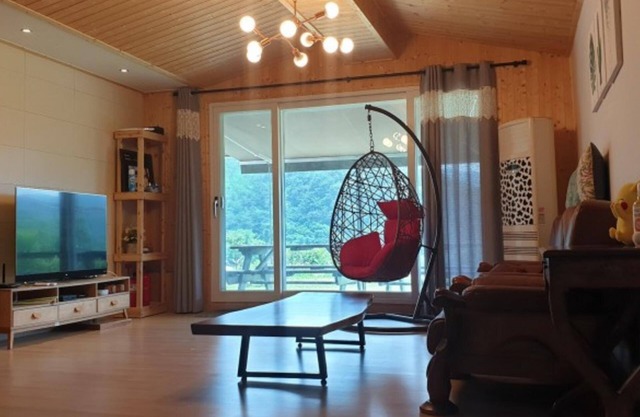 Pohang Haneulbyeoliyagi Pension