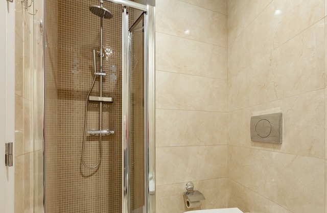 Polery Apartmemts 