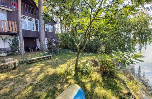 Pondside Retreat & Canoe by Interhome