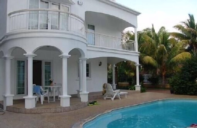 Pool Beach Villa