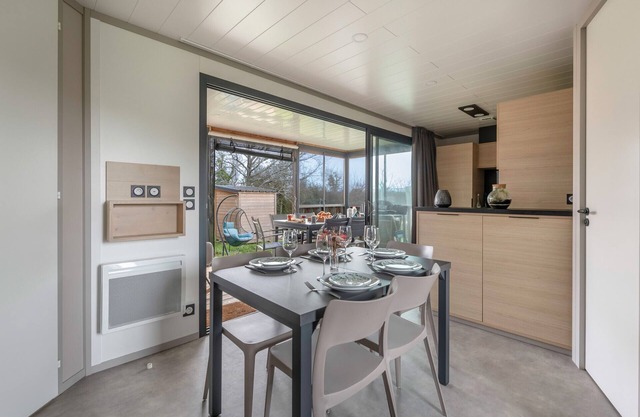 Pool - Living room in Guérande - 3 bedrooms