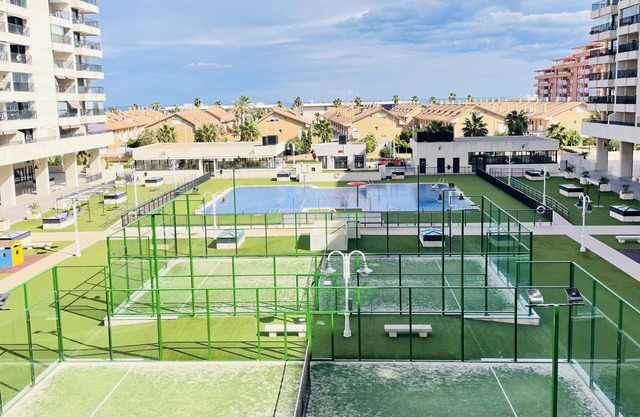 POOL VALENCIA PATACONA BEACH FLAT