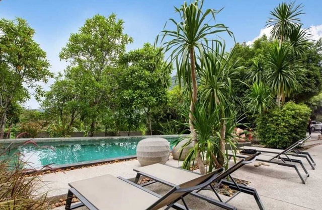 Pool VR Villa