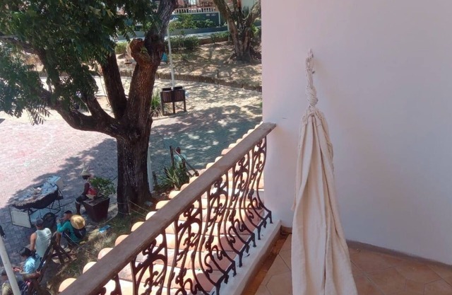 Pool with Sea View Apt in Morro de São Paulo provides accommodation with balcony