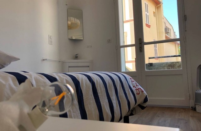 PORQUEROLLES very comfortable apartment +
