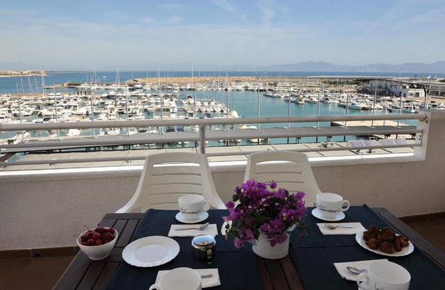 Port marina2