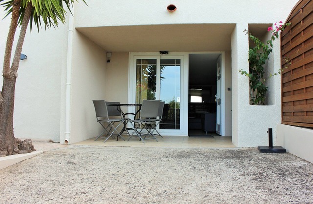 PORTICCIO ground floor villa 70 m² 4/5 persons fully AIR CONDITIONED