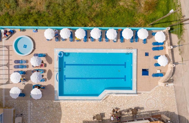 Pothos Hotel Alykes