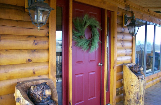 Potomac Overlook Log Cabin/WIFi at 12364 Petersburg Pike, Upper Tract,WV .