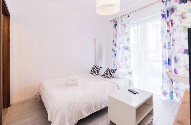Poznań Wschód Homely Apartment