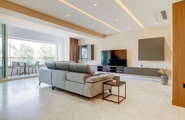 Premier Seafront Living: Ultra-Luxury in Sliema