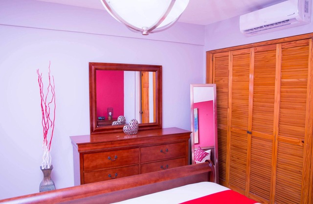 Premier Taylormade Apartment Kingston