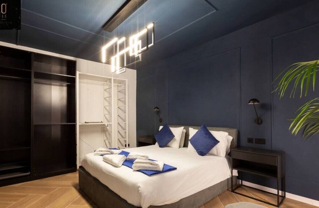 Presidential SUITE: Marina views & Roof Terrace