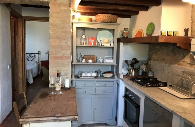 Prestigious detached villa with fireplace recently renovated.