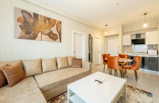 Prestigious 1 Bedroom Apartment next to starcity outlet mall