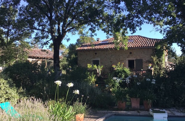 Pretty country house near Saint Antonin with large outdoor living room