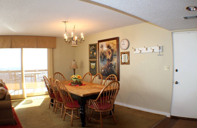 Priced to rent! Amazing views. Overlooking Black Diamond Slope