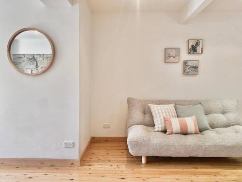 Prime Location Unit AC And Parking