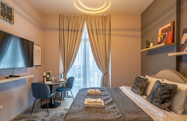 Primestay - Azizi by Aura in Jebel Ali
