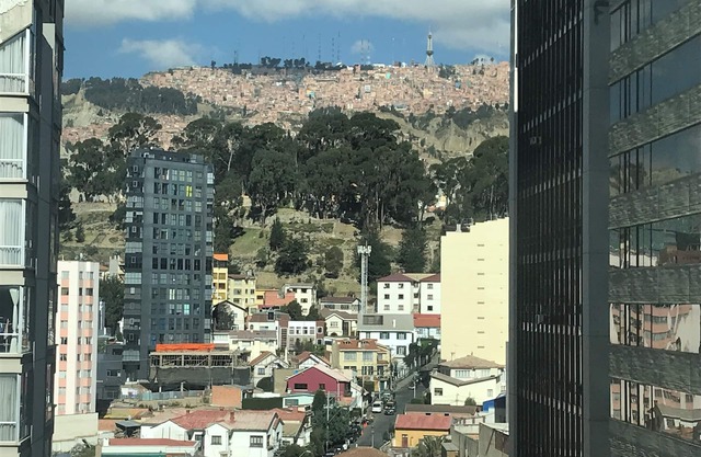 Private Apartment on Arce Avenue