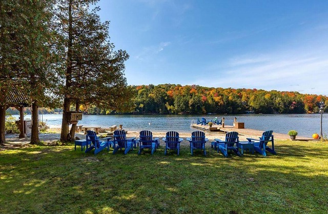 Private Beachfront Oasis on Skeleton Lake