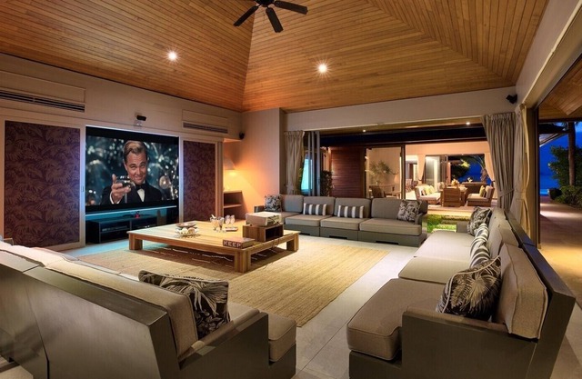 Private Beachfront Villa Retreat for families and groups