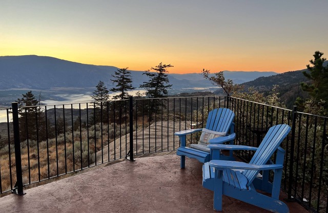Private bungalow nestled in the west hills above osoyoos