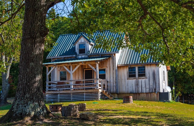 Private cabin on 80 acre farm in Adams County Ohio