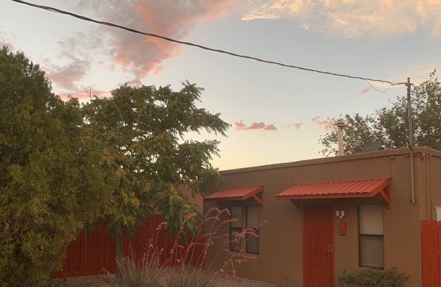Private, Comfortable Casita!