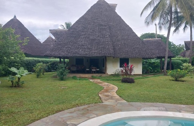 Private Dream Villa Diani Beach