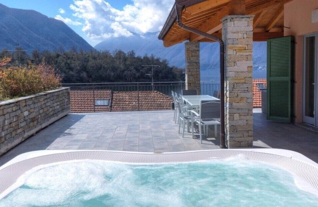Private family villa Sleeps 14 Guests featuring hot tub and sauna.