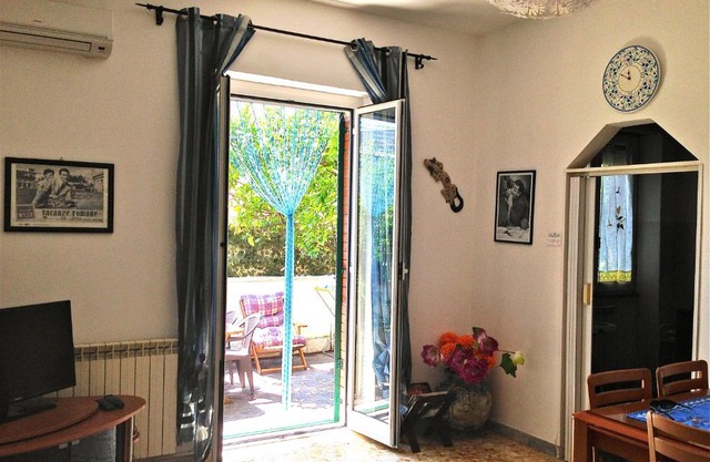 Private flat in Ostia Antica