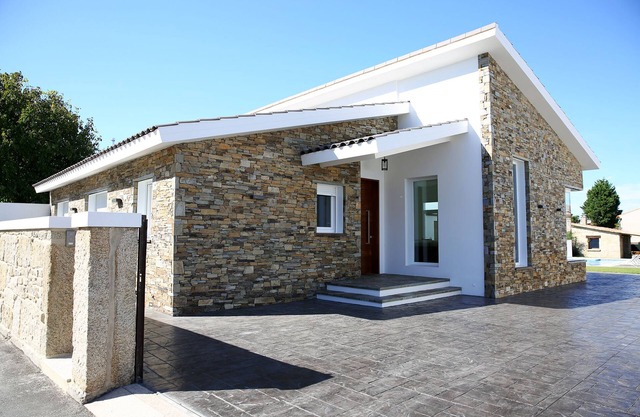 Private house in Viña de Millán