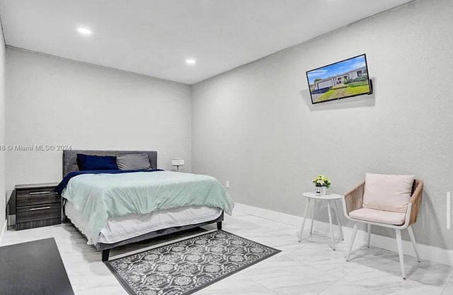 Private Peaceful Guesthouse in Sunrise, Floridan