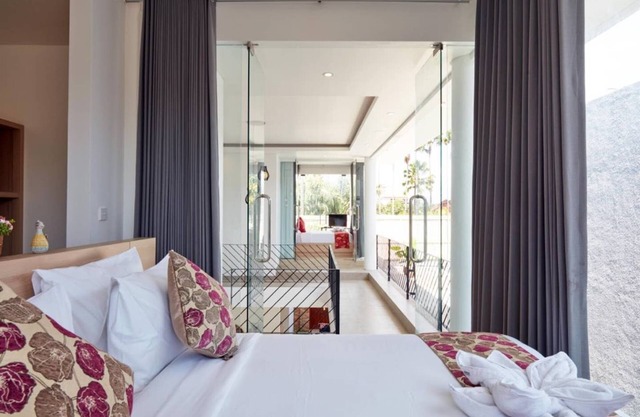 🏖 Private room @ Glass House,5Min walk Echo Beach