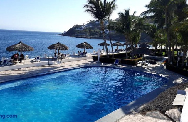 Puerto Las Hadas