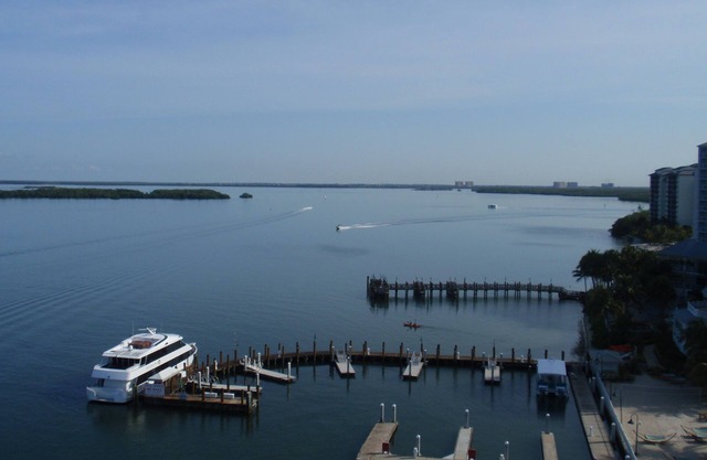 Punta Rassa, 10th FL End Unit, Spectacular Views Of Water, Wildlife & Sunsets