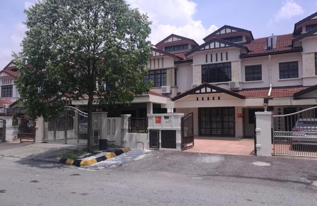 Puteri 6 Homestay