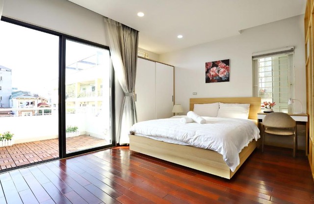 QMP Friendly House Linh Lang