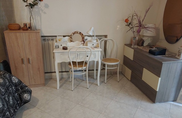 Quadruple room and private bathroom in an independent villa with an ancient garden