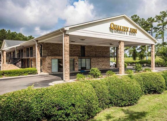 Quality Inn Manning I-95