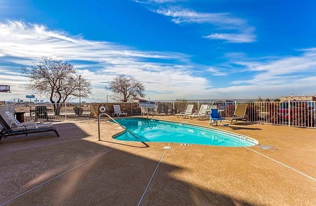 Quality Inn & Suites El Paso I-10