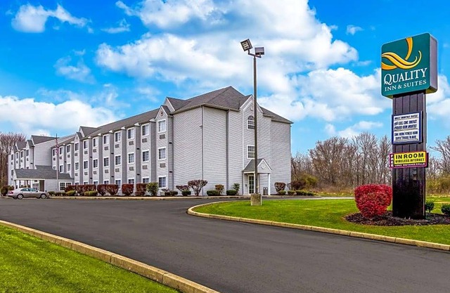 Quality Inn & Suites North Lima - Boardman
